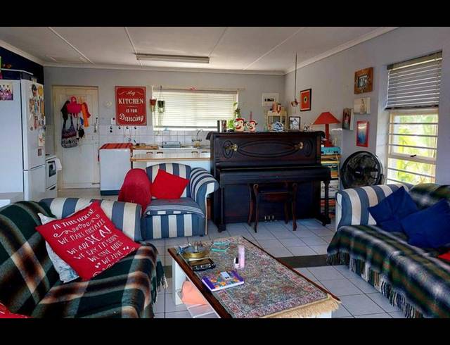 3 BEDROOM HOUSE FOR SALE IN DE KELDERS